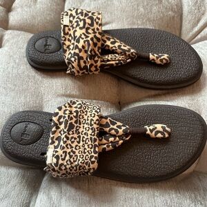 Sanuk Yoga Sling Sandal